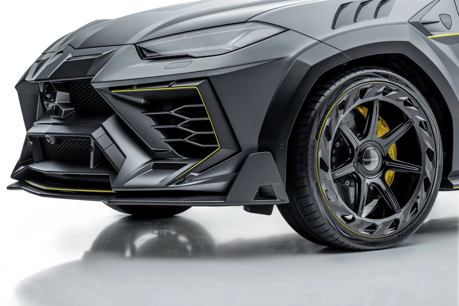 Pakiet Lamborghini Venatus dla Lamborghini Urus – PremiumFelgi.pl